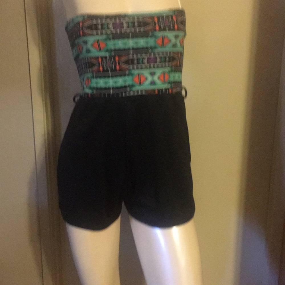 Romper - Picture 2 of 3